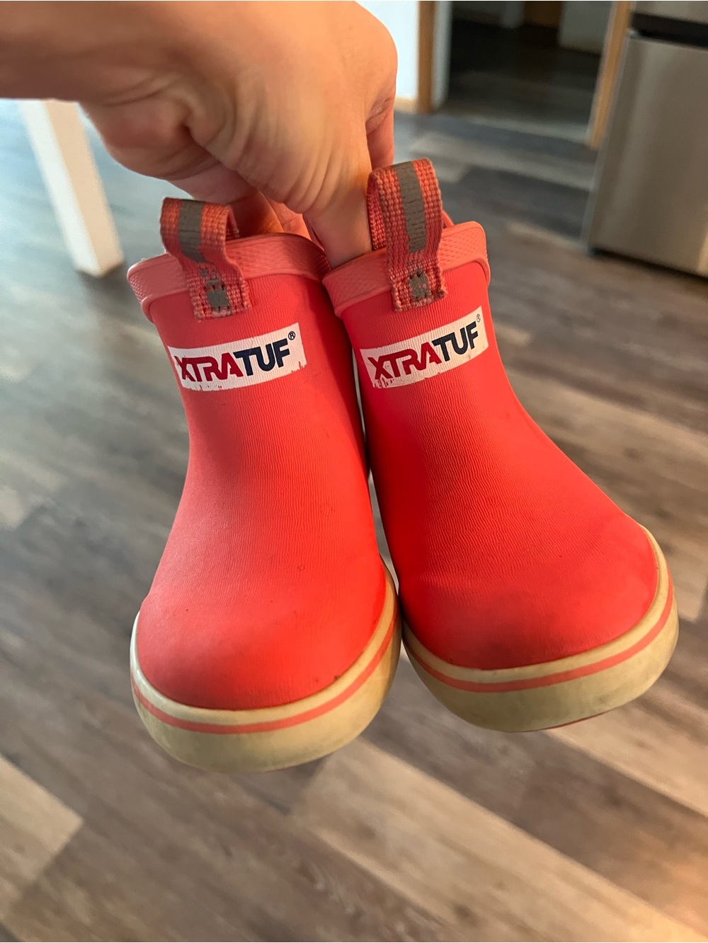 XTRATUF SIZE 10 GIRLS BOOTS